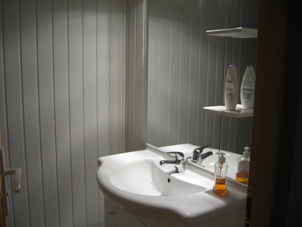 Chez Robert Et Catherine Dompierre-sur-Mont Номер фото