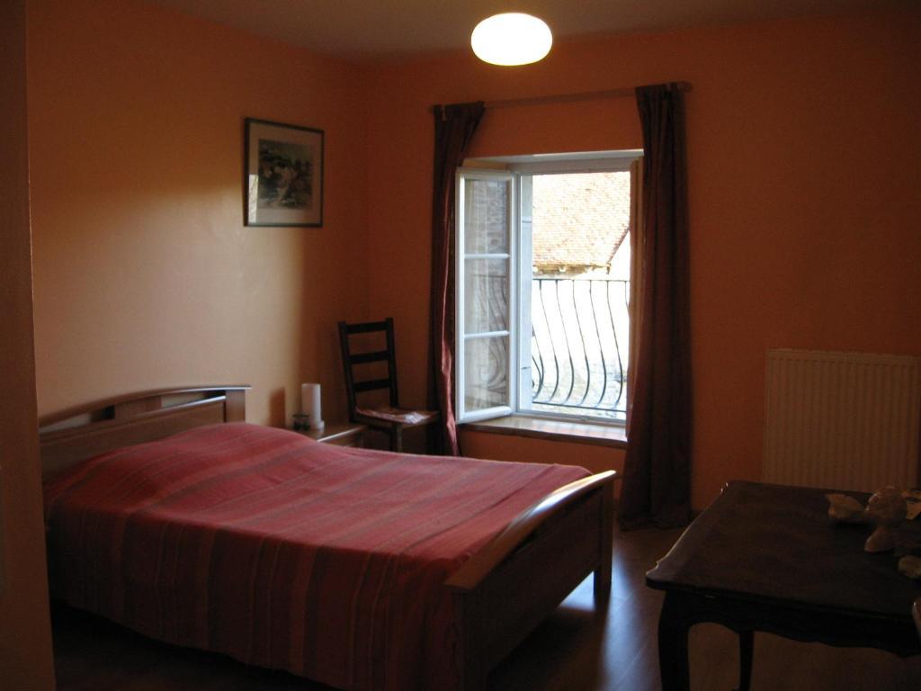 Chez Robert Et Catherine Dompierre-sur-Mont Номер фото